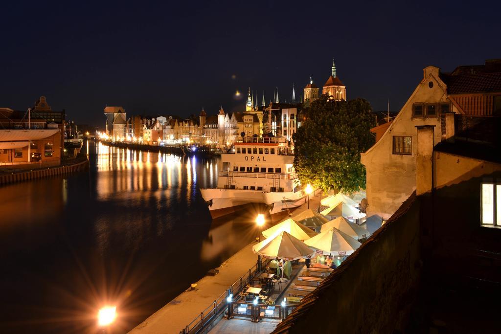 Komturia Old Town By Fahrenheit Gdansk Room photo